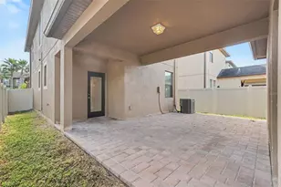 28522 E Pleasant Bay Loop, Wesley Chapel, FL 33543 - Photo 24