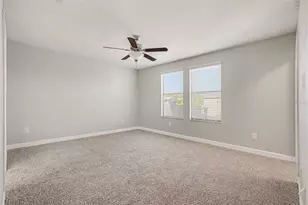 28522 E Pleasant Bay Loop, Wesley Chapel, FL 33543 - Photo 16
