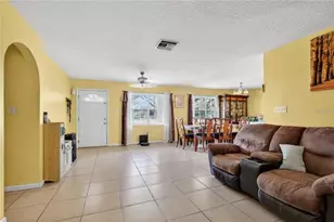 1400 N Simpson St, Mount Dora, FL 32757 - Photo 8
