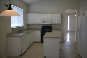 2321 Meadow Oak Cir, Kissimmee, FL 34746 - Photo 6