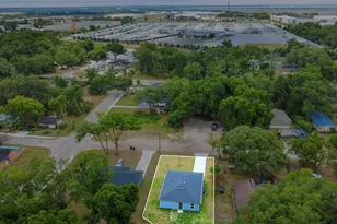 3411 Warren Sapp Dr, Apopka, FL 32712 - Photo 4
