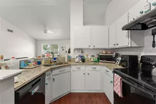 2479 Founder St, Deltona, FL 32738 - Photo 6