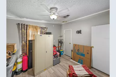 11404 Lithia Pinecrest Road, Lithia, FL 33547 - Photo 48