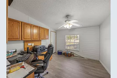 11404 Lithia Pinecrest Road, Lithia, FL 33547 - Photo 42