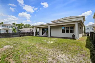 5234 Buttonsage Dr, Saint Cloud, FL 34772 - Photo 16