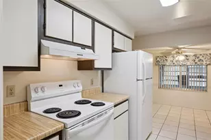 608 Wavecrest Dr, Orlando, FL 32807 - Photo 6