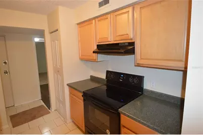 7509 Presley Place #96, Tampa, FL 33617 - Photo 4
