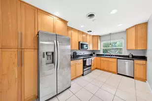 1448 Cumbie St, Orlando, FL 32804 - Photo 6