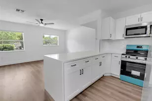 900 Jamela Dr, Ocoee, FL 34761 - Photo 10