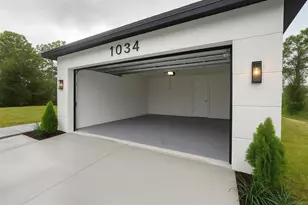 1034 Alcalde St E, Lehigh Acres, FL 33974 - Photo 4