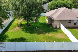 36806 Winfield Ct, Grand Island, FL 32735 - Photo 2