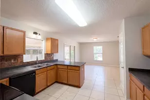 517 Bahia Circle Run, Ocala, FL 34472 - Photo 6