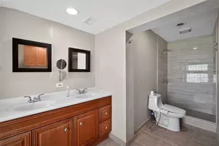 1406 Haven Bend, Tampa, FL 33613 - Photo 18