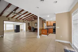 1406 Haven Bend, Tampa, FL 33613 - Photo 8