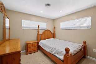1406 Haven Bend, Tampa, FL 33613 - Photo 24