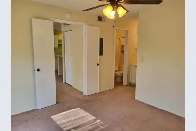 4107 Chatham Oak Court #313, Tampa, FL 33624 - Photo 8