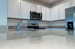 17043 Oval Rum Dr, Wimauma, FL 33598 - Photo 4