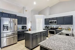 20 Andora Ct, Kissimmee, FL 34758 - Photo 2