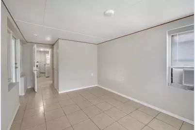 2331 W Oak Street, Kissimmee, FL 34741 - Photo 10