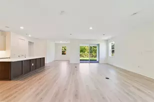 5260 Sparrow Tree Pt, Sanford, FL 32773 - Photo 12