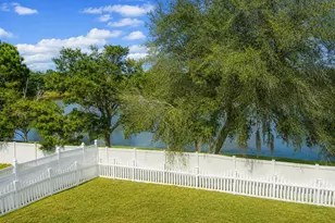 1681 Strathmore Cir, Mount Dora, FL 32757 - Photo 4