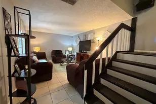 4574 Lighthouse Cir, Orlando, FL 32808 - Photo 6