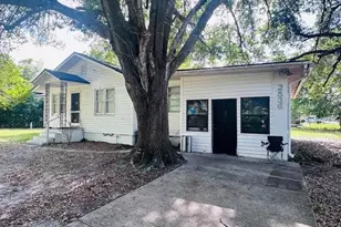 2536 Magnolia Ave, Sanford, FL 32773 - Photo 1