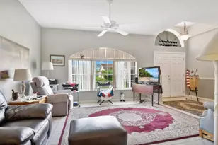 5203 Jasmine Trace Ln, Kissimmee, FL 34758 - Photo 4