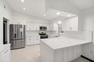 4940 Caspian Ct, Orlando, FL 32819 - Photo 32