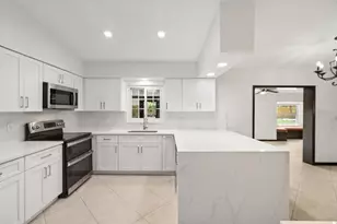 4940 Caspian Ct, Orlando, FL 32819 - Photo 8