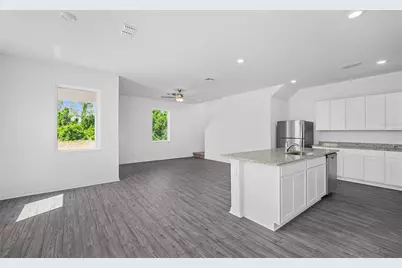 575 Bay Leaf Drive, Poinciana, FL 34759 - Photo 6