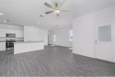 575 Bay Leaf Drive, Poinciana, FL 34759 - Photo 10