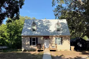 323 Savage Way, Groveland, FL 34736 - Photo 1