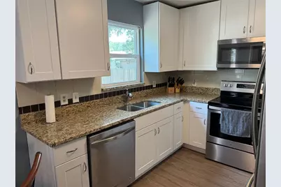 323 Savage Way, Groveland, FL 34736 - Photo 4