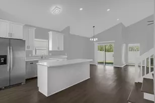 595 Queensbridge Dr, Lake Mary, FL 32746 - Photo 4