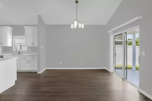 595 Queensbridge Dr, Lake Mary, FL 32746 - Photo 8