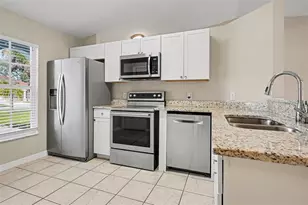 526 N Finch Ct, Kissimmee, FL 34759 - Photo 6