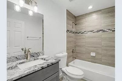 810 21st Street E, Bradenton, FL 34208 - Photo 16