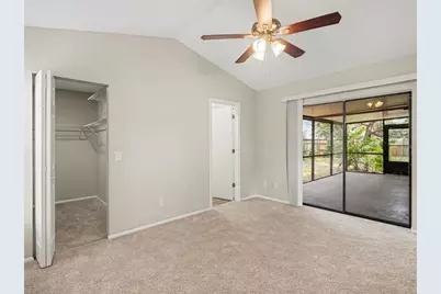 8211 Country Oaks Court, Sarasota, FL 34243 - Photo 8