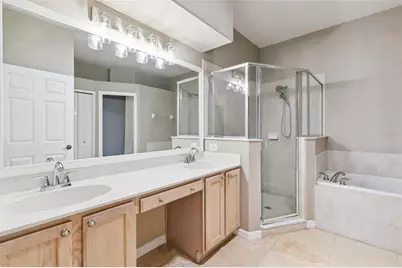 237 Strathmore Circle, Kissimmee, FL 34744 - Photo 16