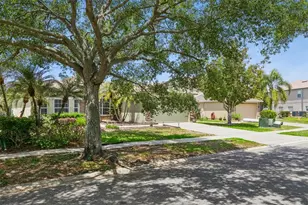 237 Strathmore Cir, Kissimmee, FL 34744 - Photo 36