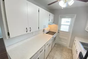 320 Lakeview St, Orlando, FL 32804 - Photo 6