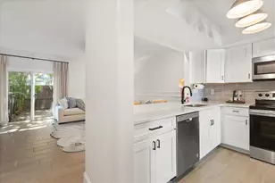 409 S Audubon Ave, Tampa, FL 33609 - Photo 18