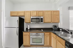 2707 Camaro Dr, Kissimmee, FL 34746 - Photo 6