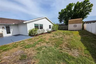 505 Red Mangrove Ln, Apollo Beach, FL 33572 - Photo 24