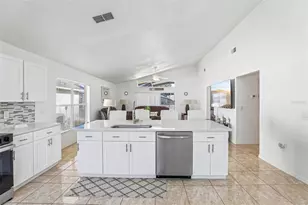 753 Casterton Cir, Davenport, FL 33897 - Photo 10