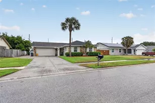 3055 Suwannee Ct, Apopka, FL 32703 - Photo 4