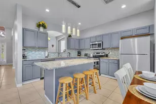 2737 Lido Key Dr, Kissimmee, FL 34747 - Photo 20