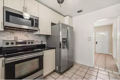 2515 Laura Place, Orlando, FL 32803 - Photo 14