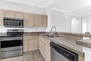 1905 Magical Ln, Kissimmee, FL 34744 - Photo 6